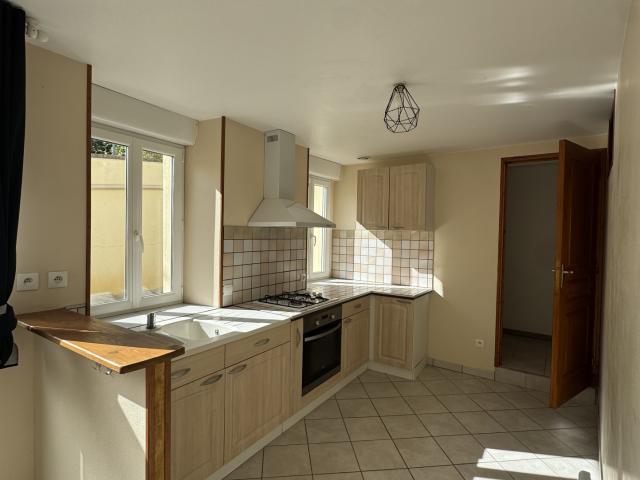 APPARTEMENT DE TYPE F2