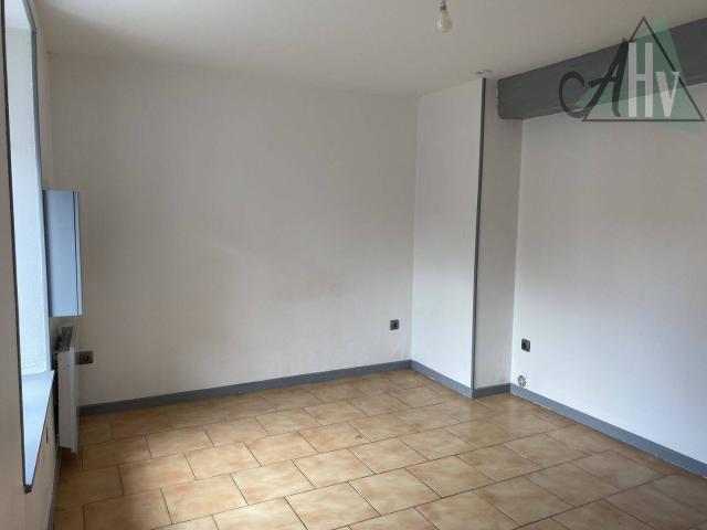 APPARTEMENT DE TYPE F2