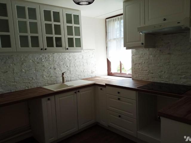 Appartement de type F2/F3, dans résidence agréable