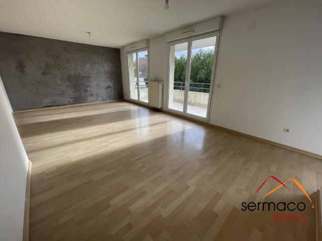 Appartement de type F3 avec balcon