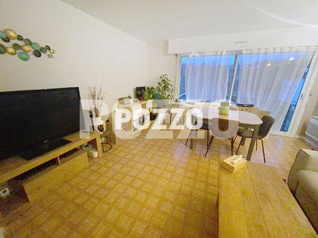 APPARTEMENT DE TYPE F3 EN RÉSIDENCE AVEC ASCENSEUR AVEC PARKING ET BALCON