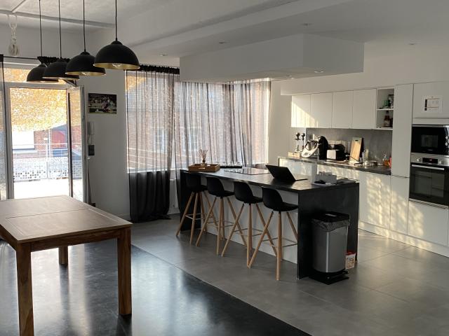 Appartement de type loft à louer