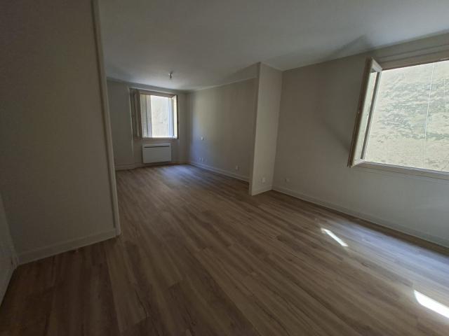 Appartement de type T3 centre ville