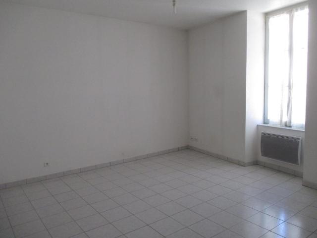 Appartement de type 1 bis