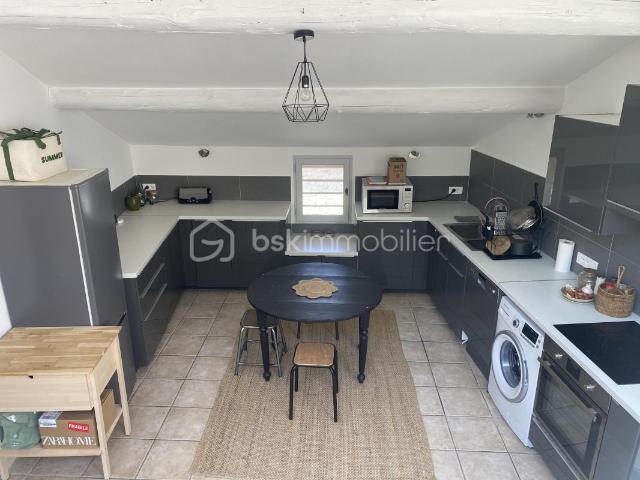 Appartement de Type 2 en centre ville avec terrasse