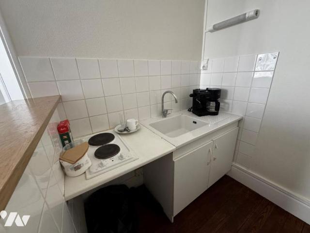 APPARTEMENT DE TYPE 2 en centre ville