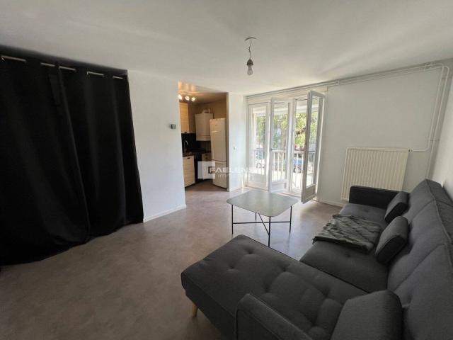 Appartement de type 2 meublé avec garage
