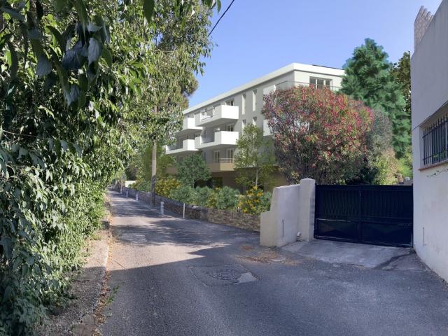 APPARTEMENT DE TYPE 2 TOULON