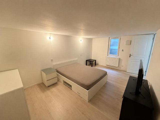 Appartement de type 3 avec jardin de 185m²