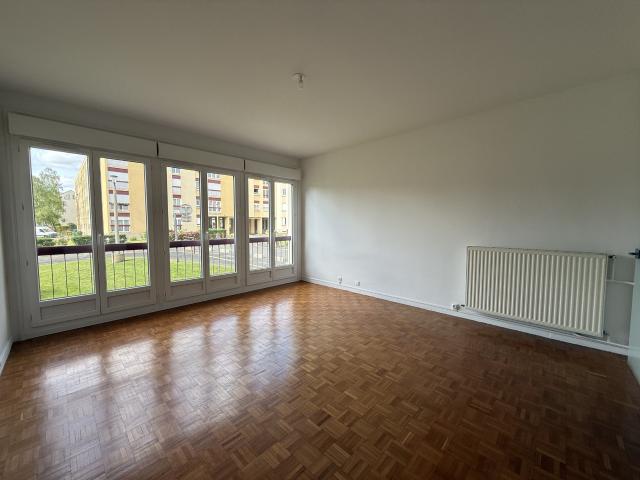 APPARTEMENT DE TYPE 3 AVEC PARKING ET CAVE WASHINGTON