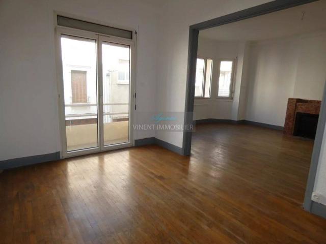 APPARTEMENT DE TYPE 4