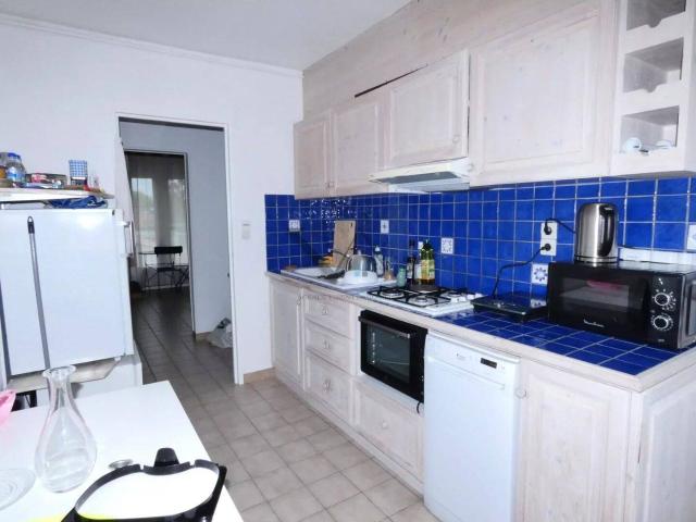 APPARTEMENT DE TYPE 4