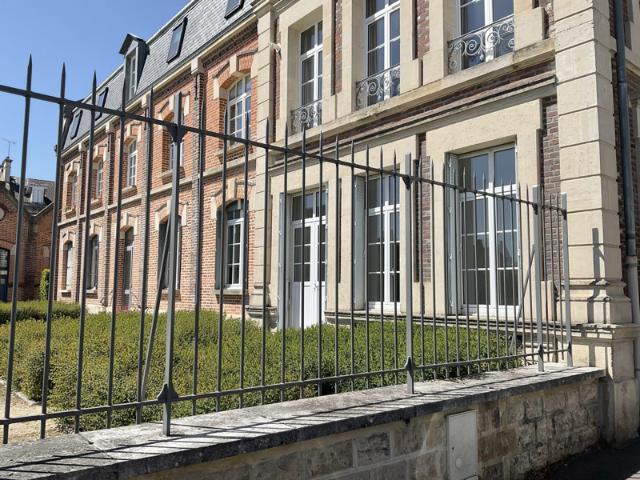 Appartement de Type 5 en Duplex et Garage
