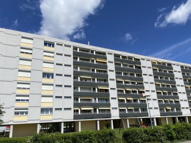 Appartement de une pièce au 6ème étage