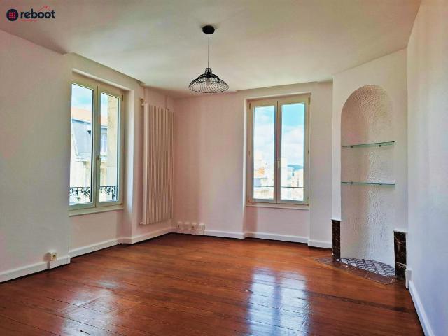 Appartement de caractère 140 m² — Hyper centre Nancy