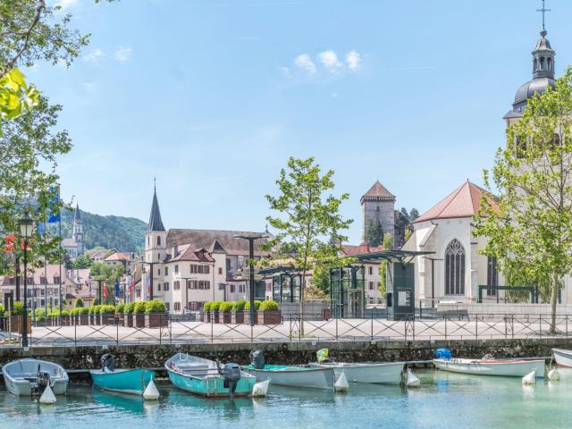 Appartement de caractère à rénover Face au Canal du Vassé 78m² Annecy