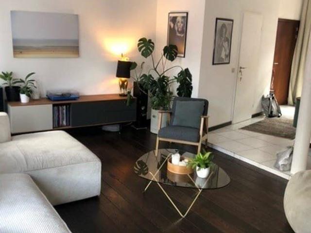 appartement de caractère avec belle terrasse sud
