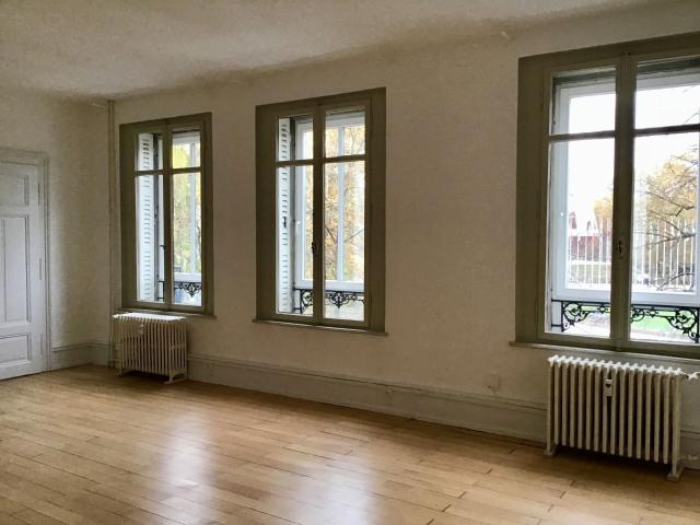 Appartement de caractère de 130 m²,T6 face au parc de l’Orangerie STRASBOURG 67