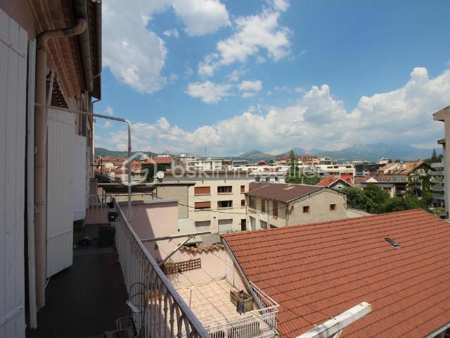 Appartement de caractère de 166 m² au cœur du centre ville de Gap ✨ Rare à la location !
