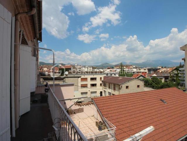 Appartement de caractère de 166 m² au cœur du centre ville de Gap ? Rare à la location !