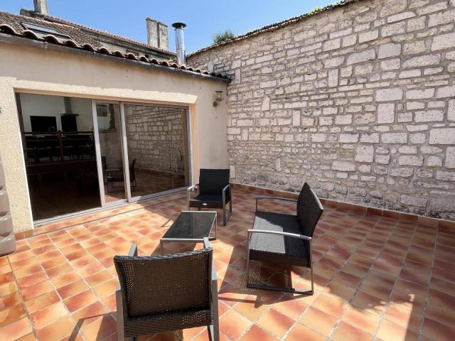 Appartement de caractère en duplex avec terrasse Plateau d’Ang