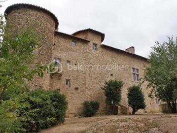 Appartement de charme au cœur du Château du Mouchet – Chavannes 26260
