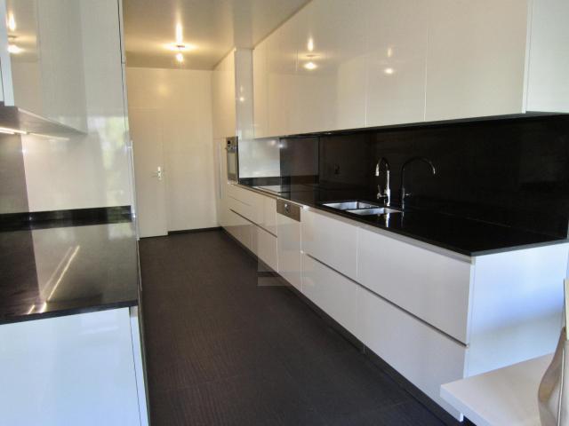 Appartement de haut standing Leonard Properties SA