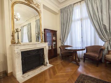 Appartement de luxe avec 3 chambres dans le 8ème arrondissement de Paris, 75008: 140 m² — #3206