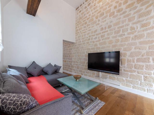 Appartement de luxe avec 1 chambre dans le 8ème arrondissement de Paris, 75008: 40 m² — #2436
