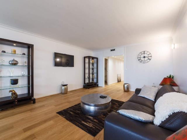 Appartement de luxe avec 2 chambres dans le 15ème arrondissement de Paris, 75015: 105 m² — #4067