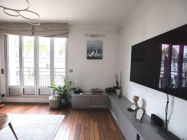 Appartement de luxe avec 2 chambres dans le 16ème arrondissement de Paris, 75016: 72 m² — #5170