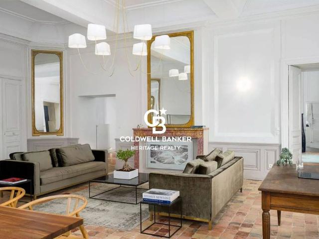 Appartement de luxe 3 chambres en vente à Curis au Mont d'Or, Auvergne Rhône Alpes
