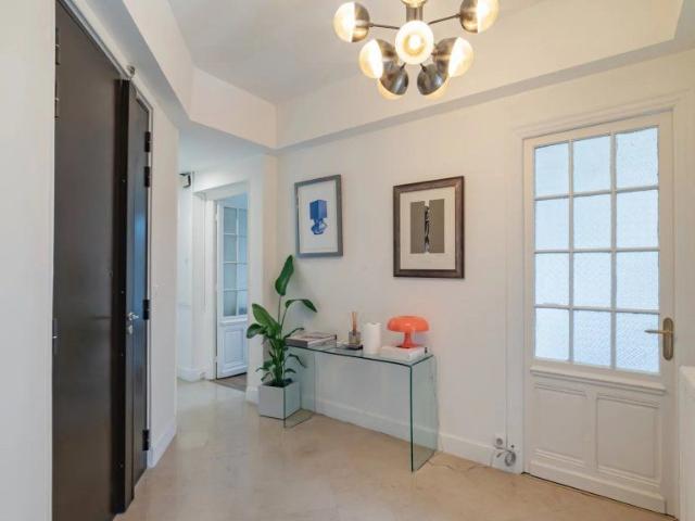 Appartement de luxe de 2 chambres en vente à Nice, Provence Alpes Côte d'Azur