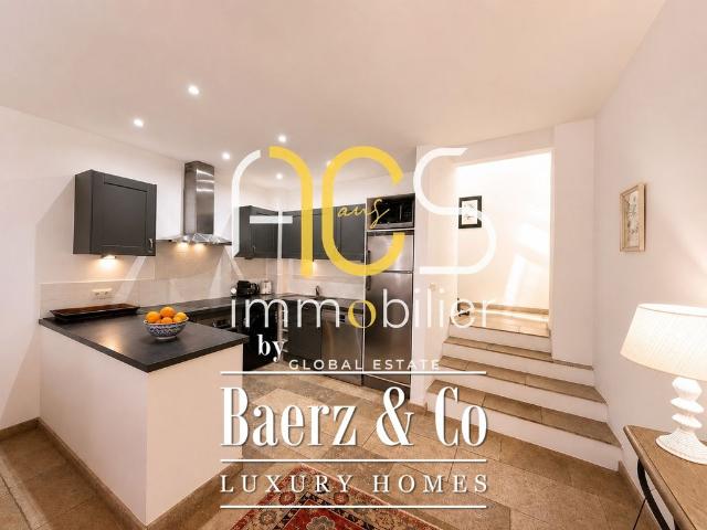 Appartement de luxe de 2 chambres en vente à rue Haute, Cannes, Provence Alpes Côte d'Azur