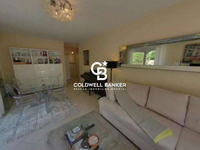 Appartement de luxe de 2 pièces en location à Beausoleil, Provence Alpes Côte d'Azur