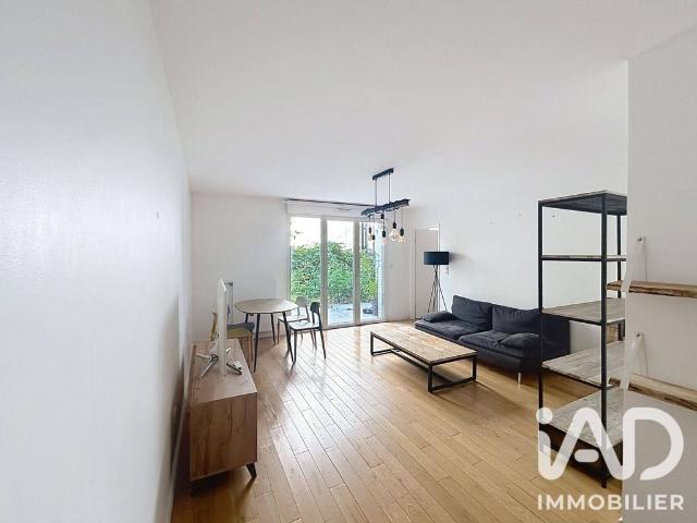 Appartement de luxe de 2 pièces en location à Montmartre, Abbesses, Grandes Carrières, Paris, Île de France