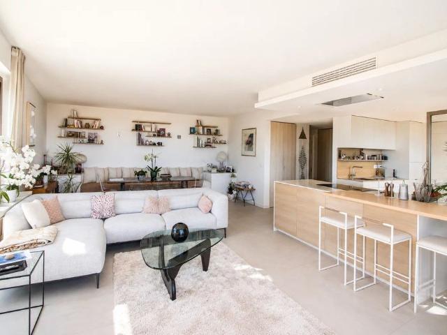 Appartement de 4 pièces de luxe en location à Èze, Provence Alpes Côte d'Azur