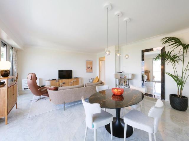 Appartement de luxe de 3 chambres en vente à Avenue Paul Doumer, Roquebrune Cap Martin, Provence Alpes Côte d'Azur