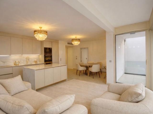Appartement de luxe de 3 chambres en vente à Beausoleil, Corrèze, Nouvelle Aquitaine