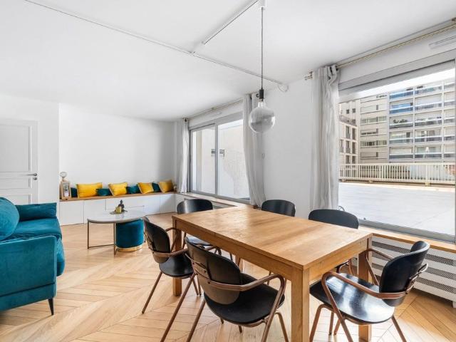 Appartement de luxe de 3 chambres en vente à Motte Picquet, Commerce, Necker, France