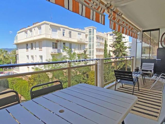 Appartement de luxe de 3 pièces en location à Cannes, France