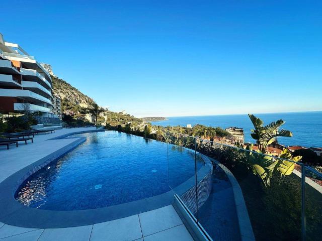 Appartement de luxe de 3 pièces en vente à 06190, Roquebrune, Nouvelle Aquitaine