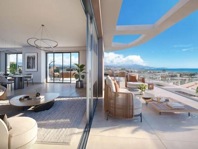 Appartement de luxe de 3 pièces en vente à Villeneuve Loubet, Provence Alpes Côte d'Azur