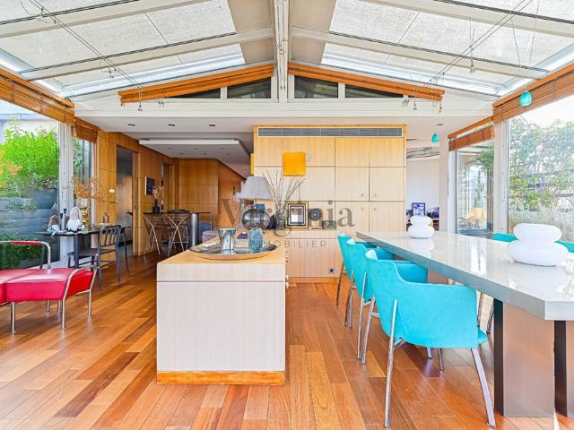 Appartement de luxe de 4 chambres en vente à Charenton le Pont, France