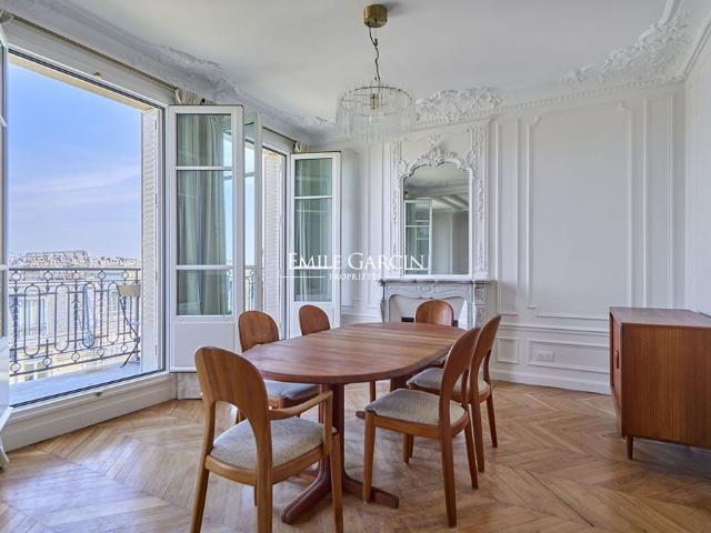 Appartement de luxe de 4 pièces à Tour Eiffel, Invalides – Ecole Militaire, Saint Thomas d’Aquin, France