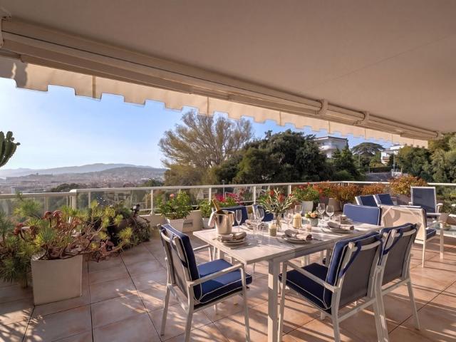 Appartement de luxe de 4 pièces en vente à Cannes, Provence Alpes Côte d'Azur