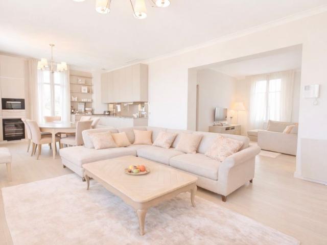 Appartement de luxe de 4 pièces en vente à Cap d'Antibes, Antibes, Provence Alpes Côte d'Azur