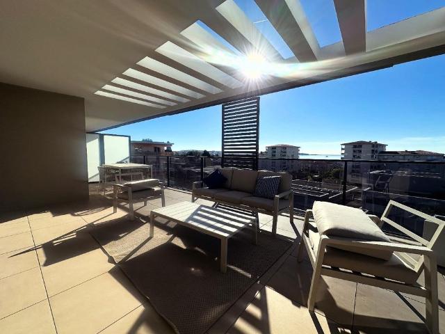 Appartement de luxe de 4 pièces en vente à Antibes, France