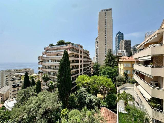 Appartement de luxe de 4 pièces en vente à Beausoleil, France