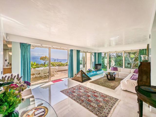 Appartement de luxe de 5 chambres en vente à Roquebrune Cap Martin, Provence Alpes Côte d'Azur